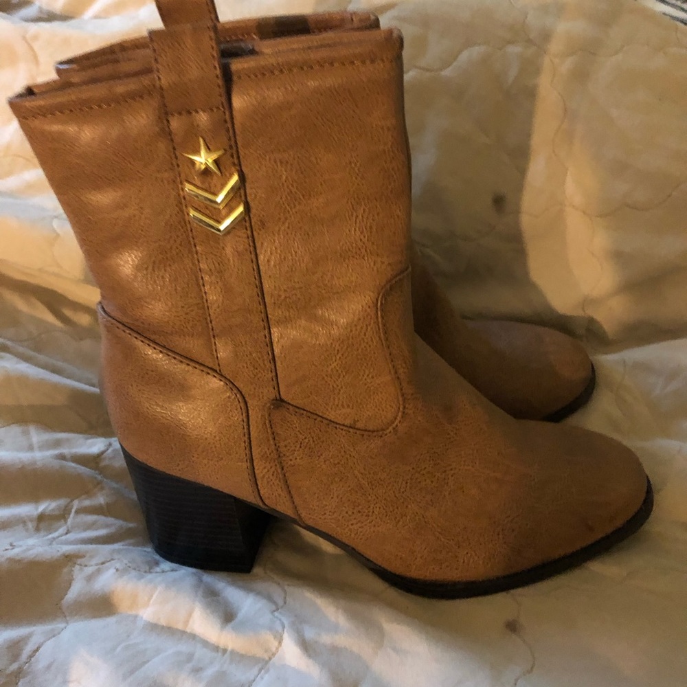 Rampage boots